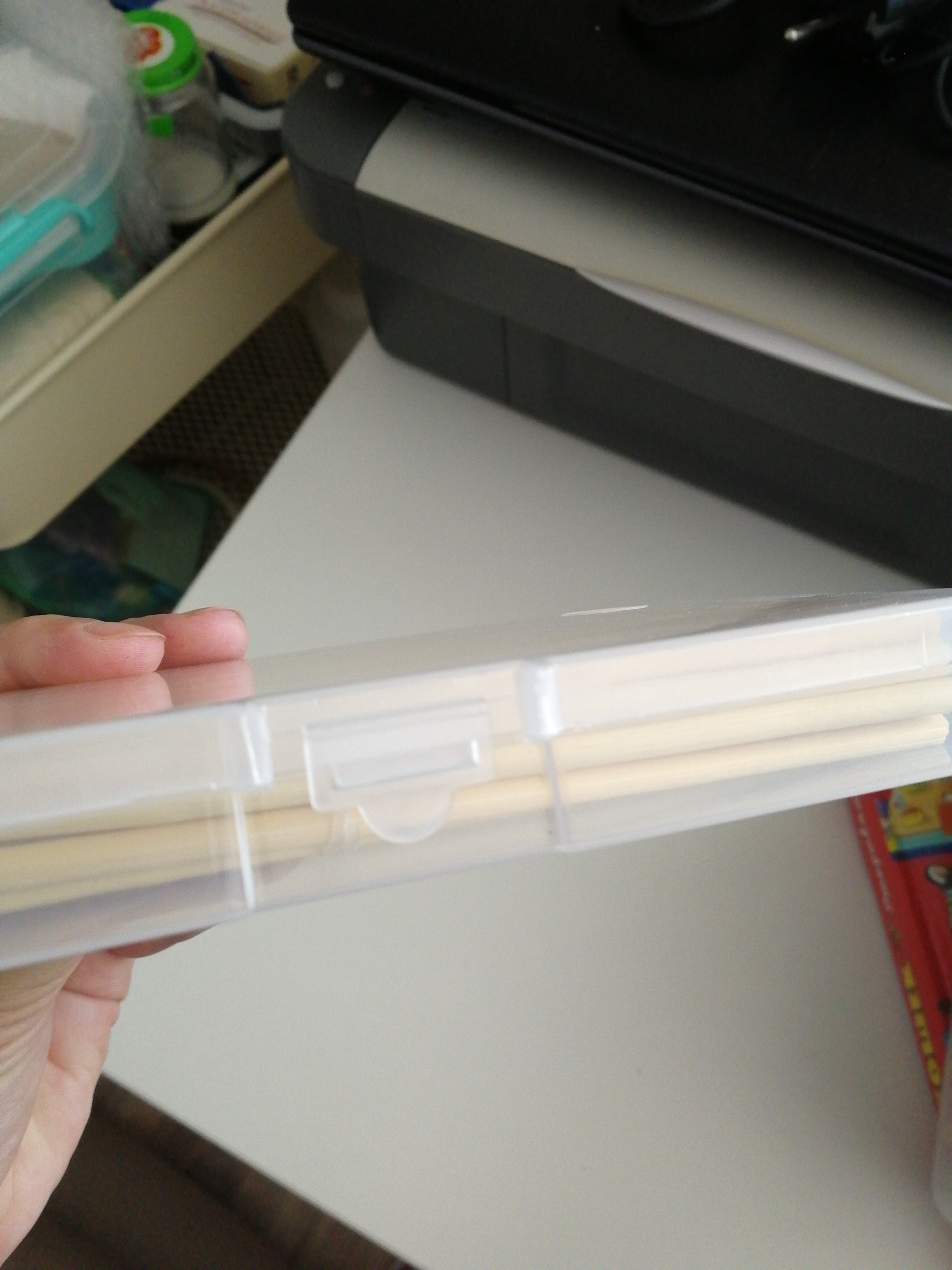 Фотография покупателя товара Счётные палочки в пластиковой коробке, большие, цвет натуральный - Фото 3
