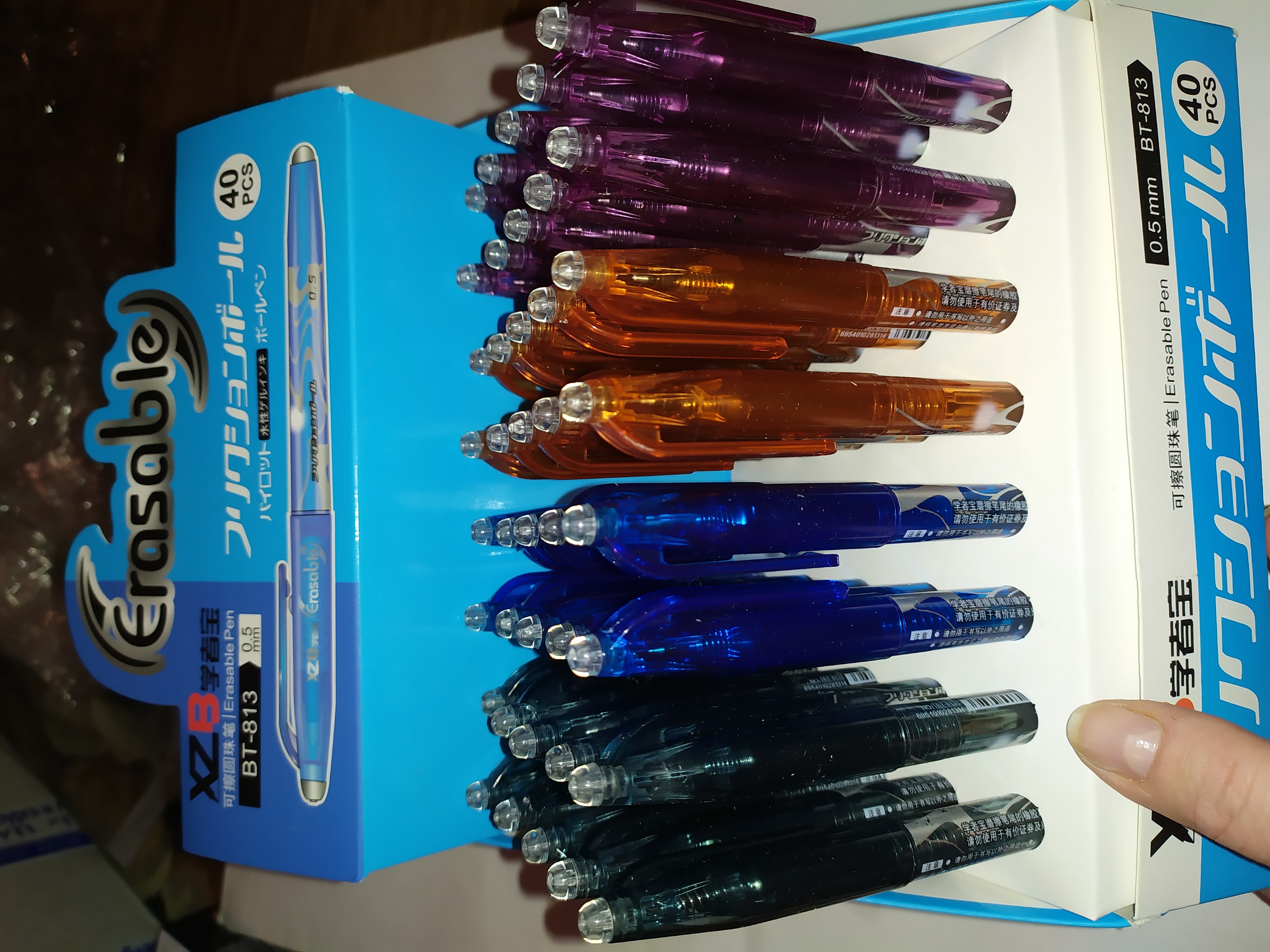 Фотография покупателя товара Ручка шариковая со стираемыми чернилами, линия 0,8 мм, стержень синий, прорезиненный корпус, МИКС (штрихкод на штуке) - Фото 3
