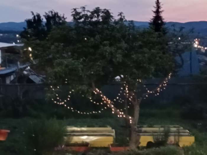 Фотография покупателя товара Гирлянда «Нить» 20 м роса, IP44, серебристая нить, 200 LED, свечение тёплое белое, 2 режима, солнечная батарея - Фото 1