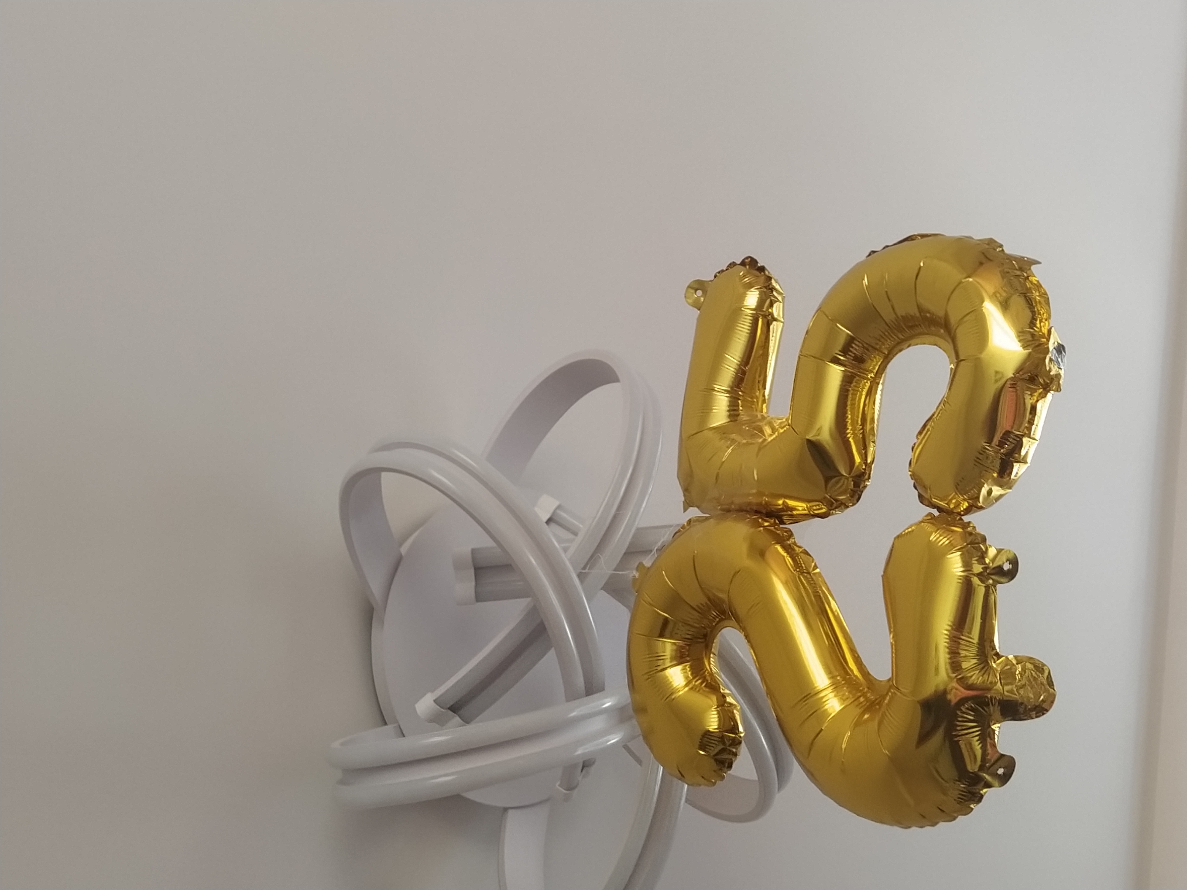 Фотография покупателя товара Шар фольгированный 16" "25 лет", цвет золотой - Фото 4