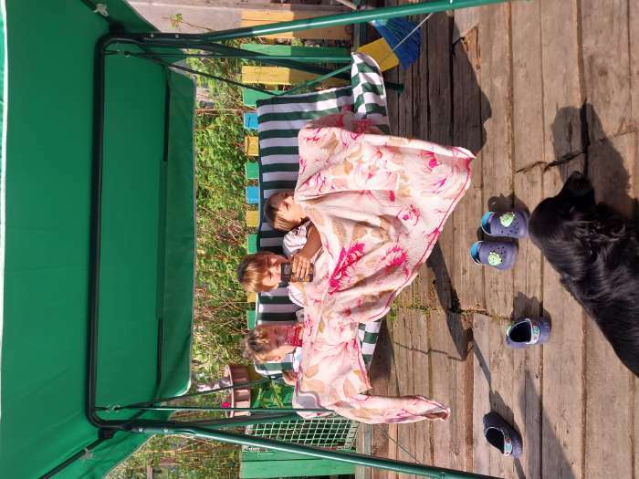 Фотография покупателя товара Качели садовые "Уют" зеленые, 170 х 150 х 110 см, максимальная нагрузка 210 кг - Фото 10