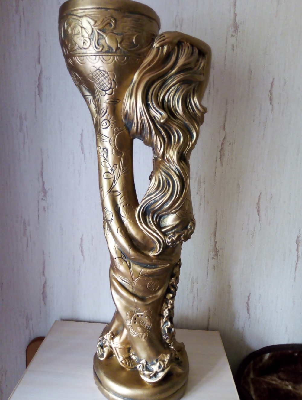 Фотография покупателя товара Фигура с кашпо "Девушка Нимфа" белое золото, 1,2 л / 30х83х23см - Фото 8