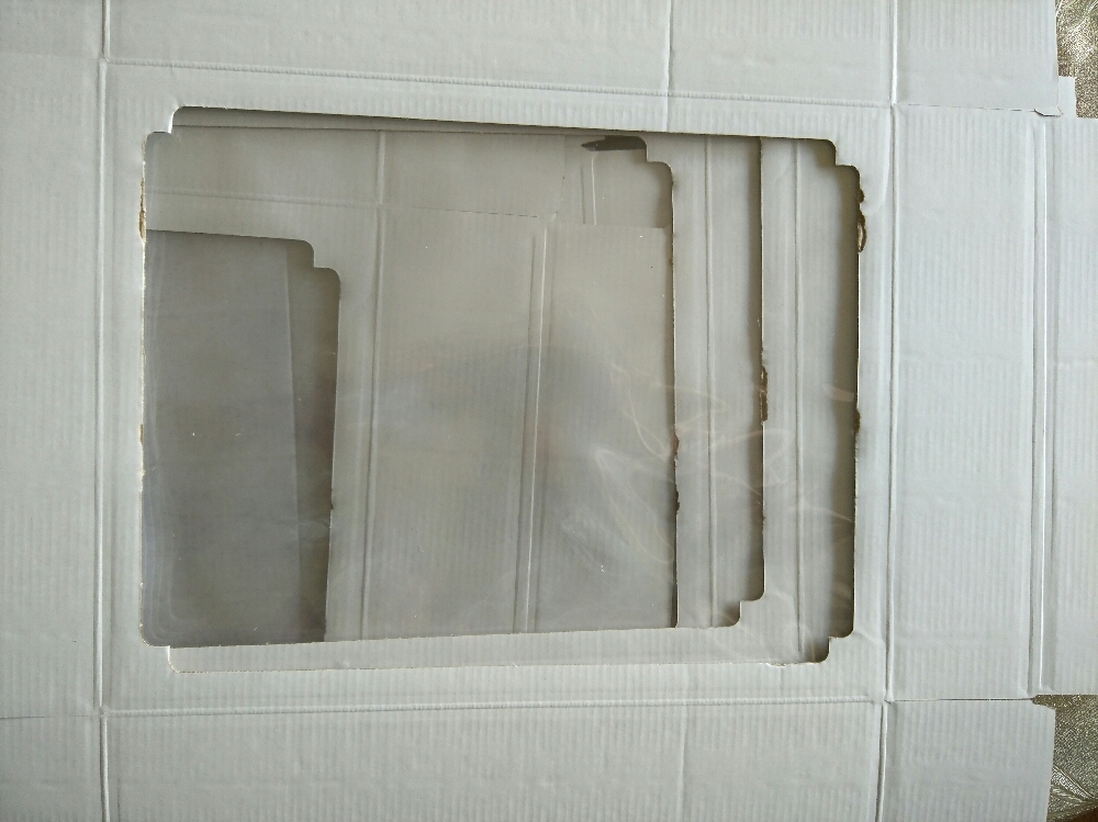 Фотография покупателя товара Коробка сборная без печати крышка-дно белая с окном 29 х 23,5 х 6 см - Фото 25
