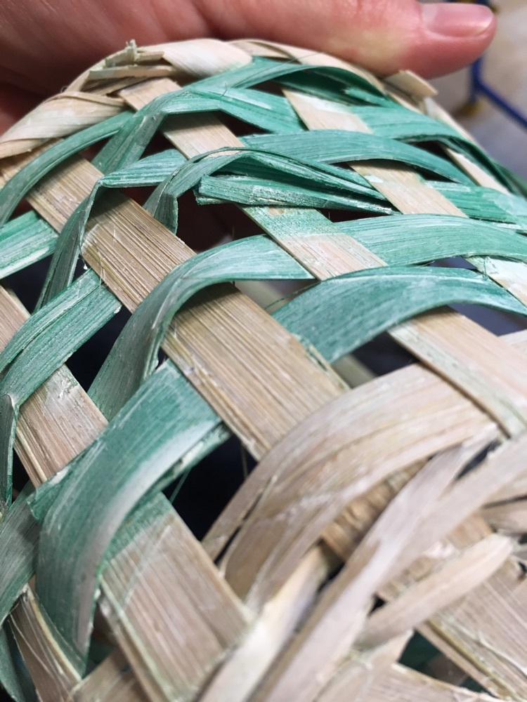 Фотография покупателя товара Корзина плетеная, бамбук, D20X15 H10 HH33 см, зеленый - Фото 4