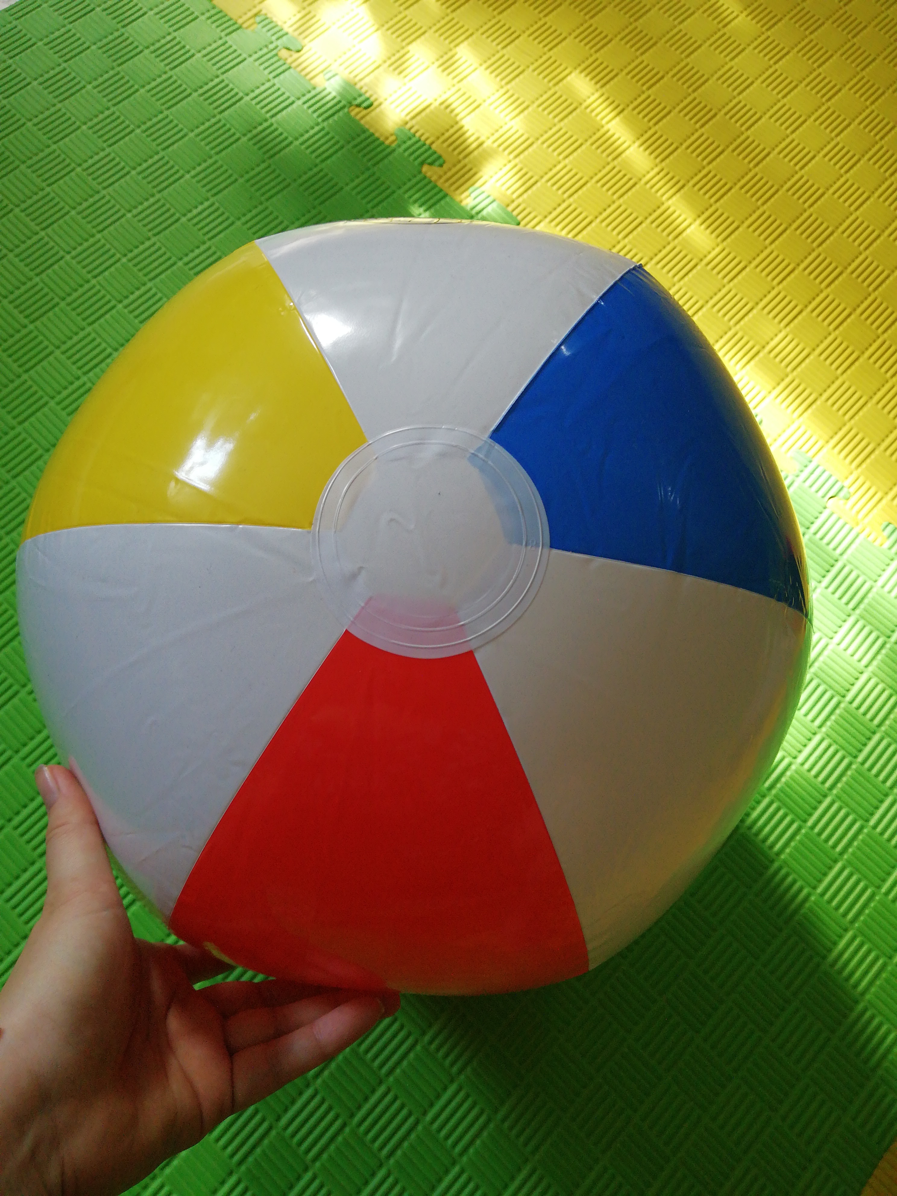 Фотография покупателя товара Мяч пляжный «Цветной», d=51 см, от 3 лет, 59020NP INTEX - Фото 5
