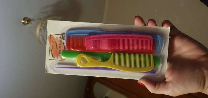 Фотография покупателя товара Набор расчёсок, 6 предметов, цвет МИКС - Фото 3