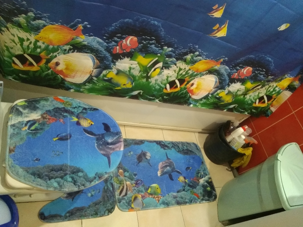 Фотография покупателя товара Набор ковриков для ванной и туалета Доляна «Дельфин», 3 шт: 35×39, 40×50, 45×75 см - Фото 3