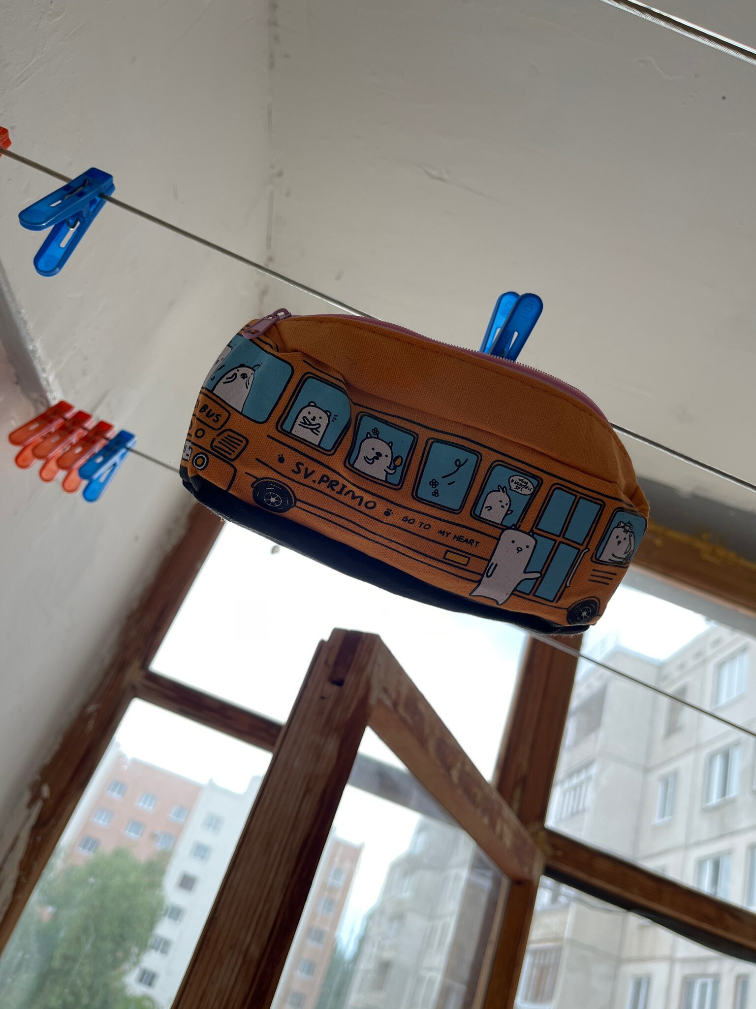 Фотография покупателя товара Пенал школьный "Автобус" на молнии, МИКС - Фото 7