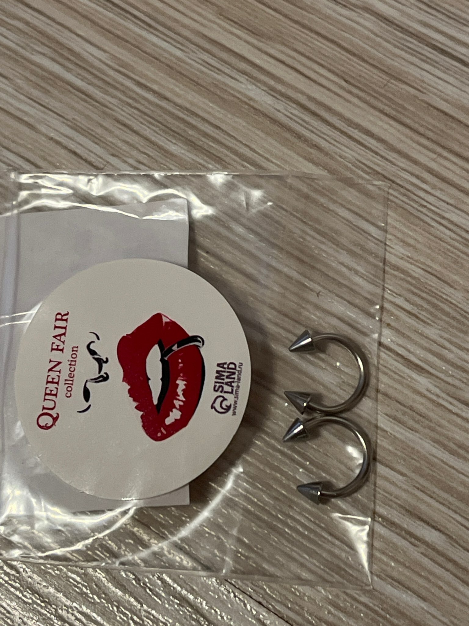 Фотография покупателя товара Пирсинг в бровь циркуляр, шип, d=10 мм, пара, цвет серебро - Фото 3