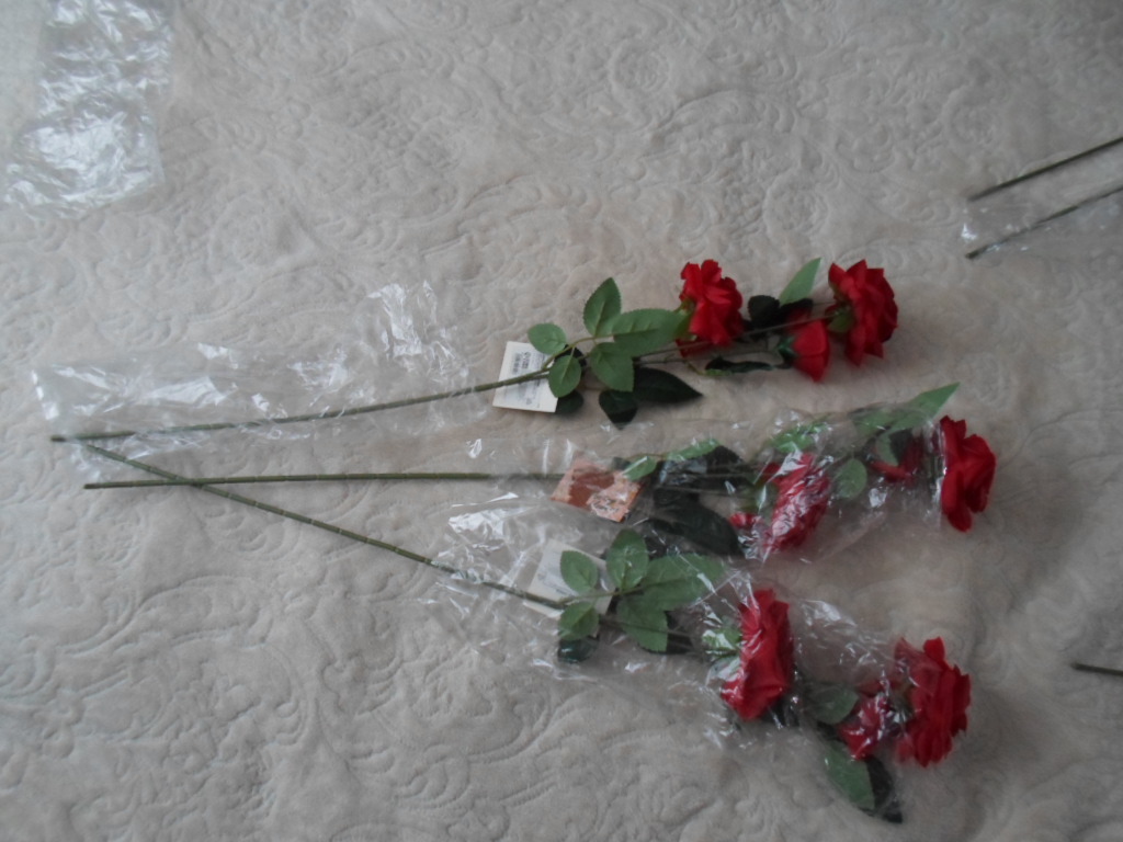 Фотография покупателя товара Цветы искусственные "Роза тройная" 6х61 см, красный