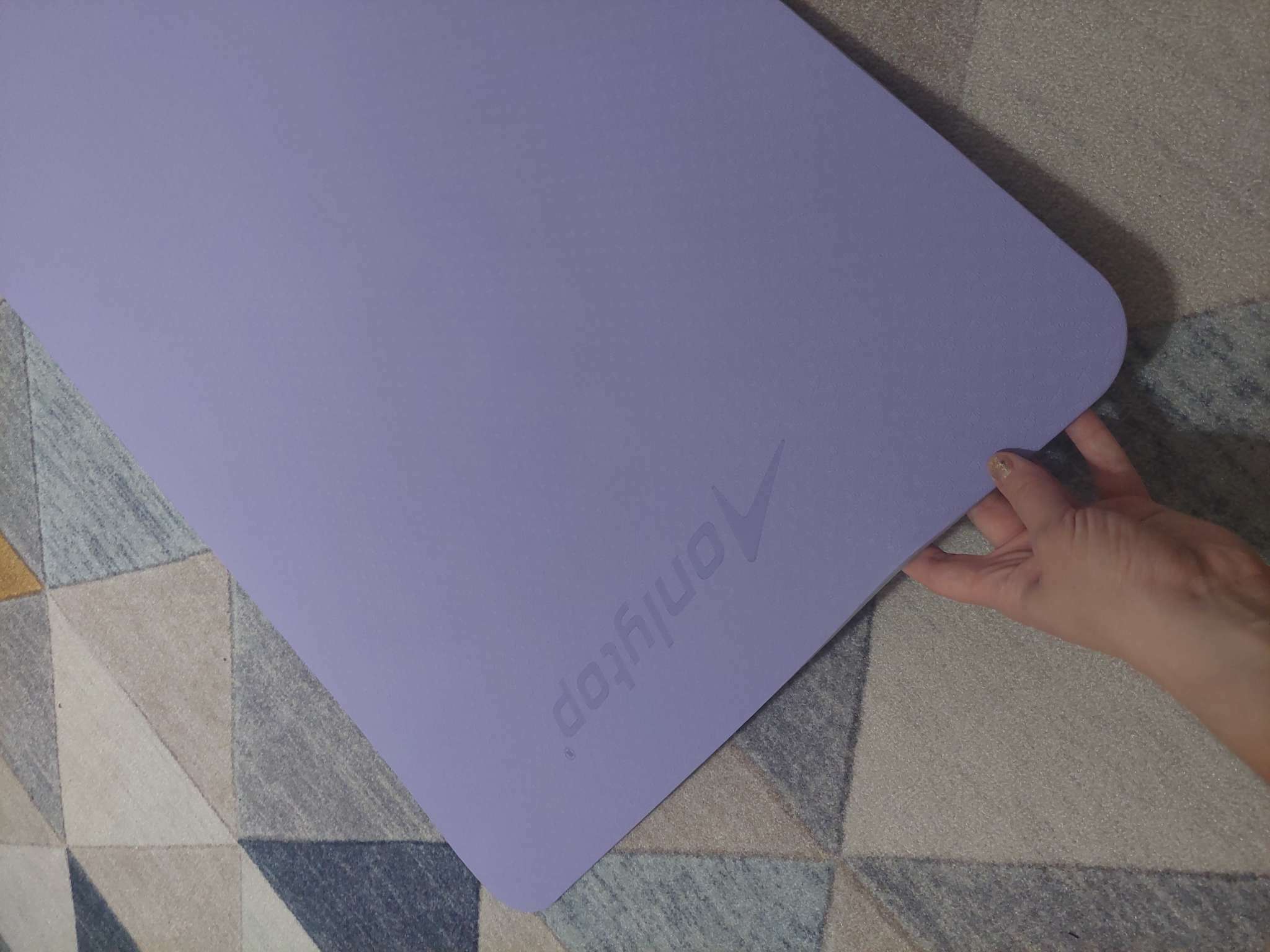 Фотография покупателя товара Коврик для фитнеса и йоги ONLYTOP, 183х61х0,6 см, цвет серый/фиолетовый - Фото 4