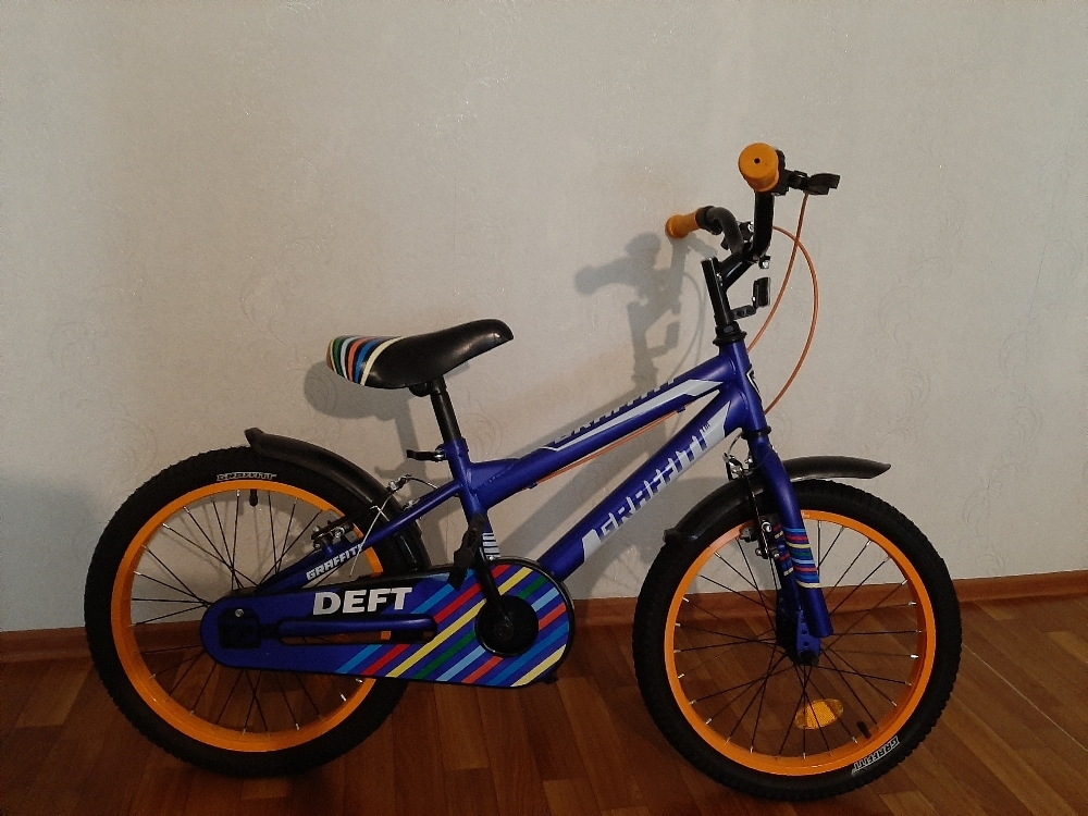 Фотография покупателя товара Велосипед 18" Graffiti Deft, цвет синий - Фото 1