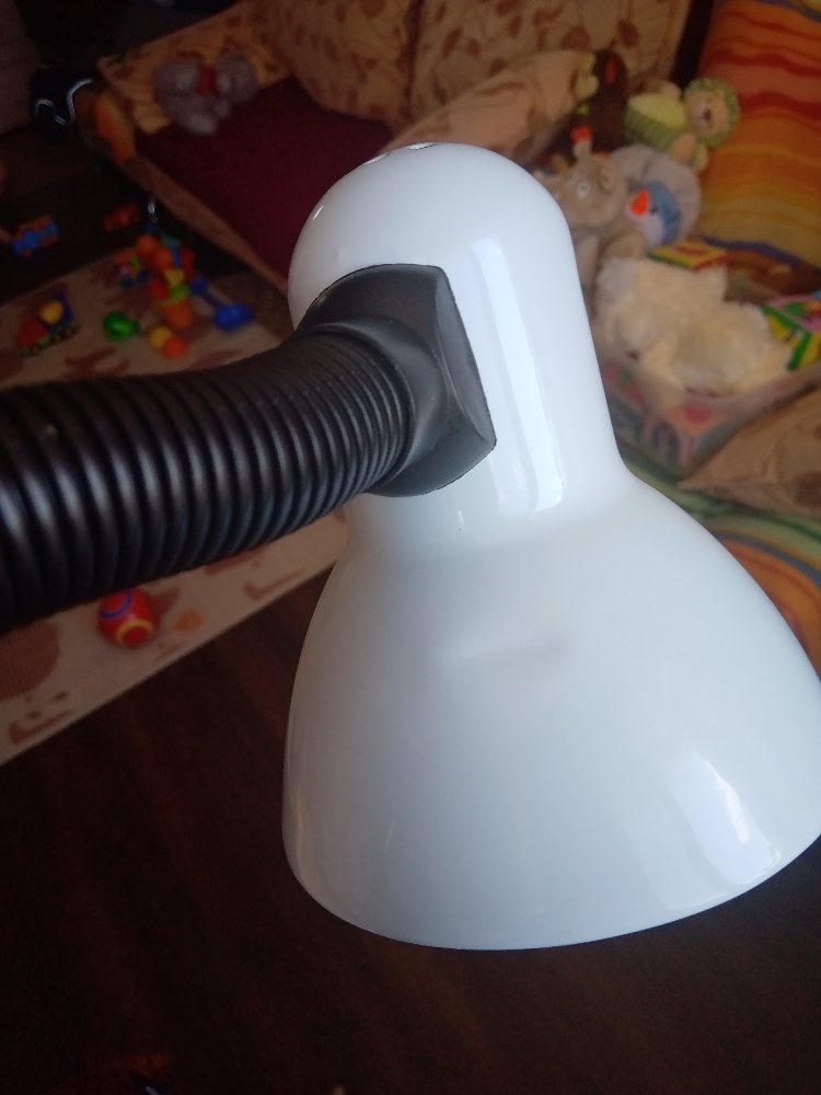 Фотография покупателя товара Лампа настольная Е27, с выкл. на зажиме (220В) белая 26х13х11 RISALUX