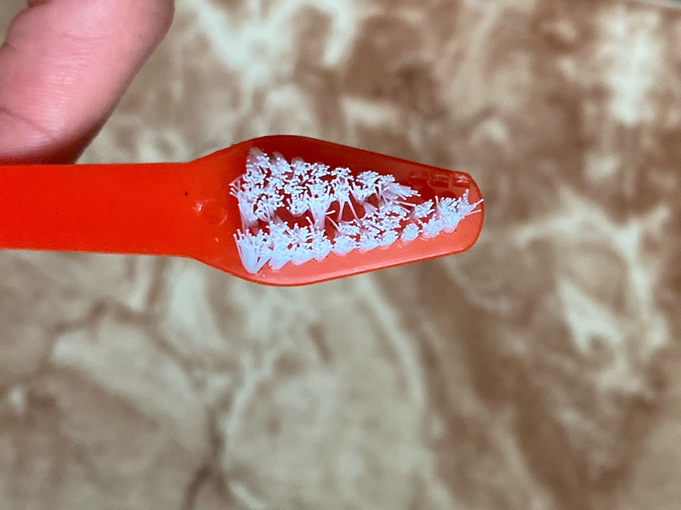 Фотография покупателя товара Набор зубная щётка двухсторонняя и 2 щётки-напальчника, микс цветов - Фото 13