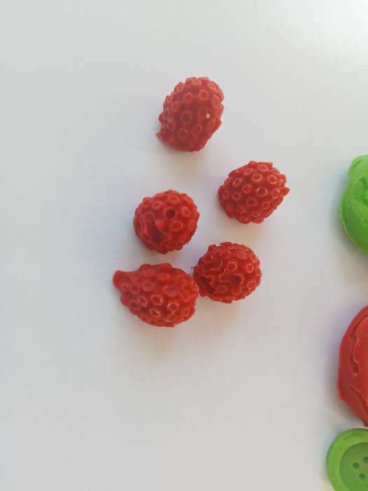 Фотография покупателя товара Пищевой краситель "КондиМир", водорастворимый, красный, 10 мл - Фото 2