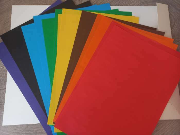 Фотография покупателя товара Бумага цветная двусторонняя А4, 16 листов 8 цветов "Луч", офсет 70 г/м2 - Фото 1