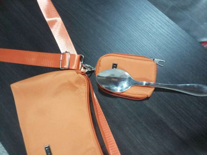 Фотография покупателя товара Сумка женская кросс-боди на молнии, 31×7×13 см, чёрная - Фото 5