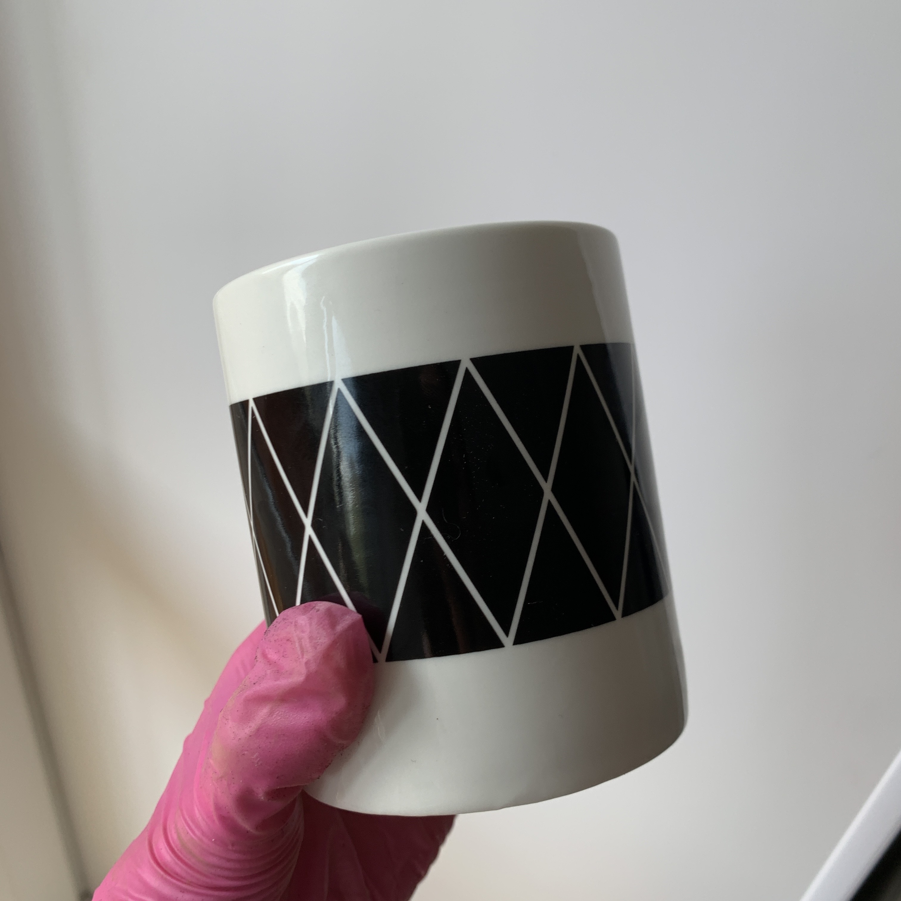 Фотография покупателя товара Кашпо керамическое для цветов «Геометрия», 8 х 9,5 см
