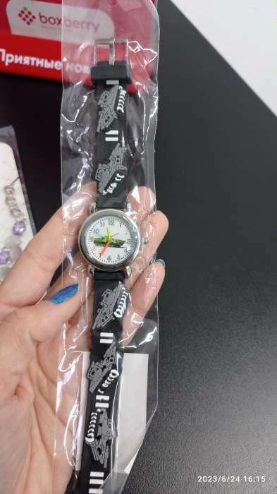Фотография покупателя товара Часы наручные детские d-2.8 см, длина 20.5 см - Фото 2