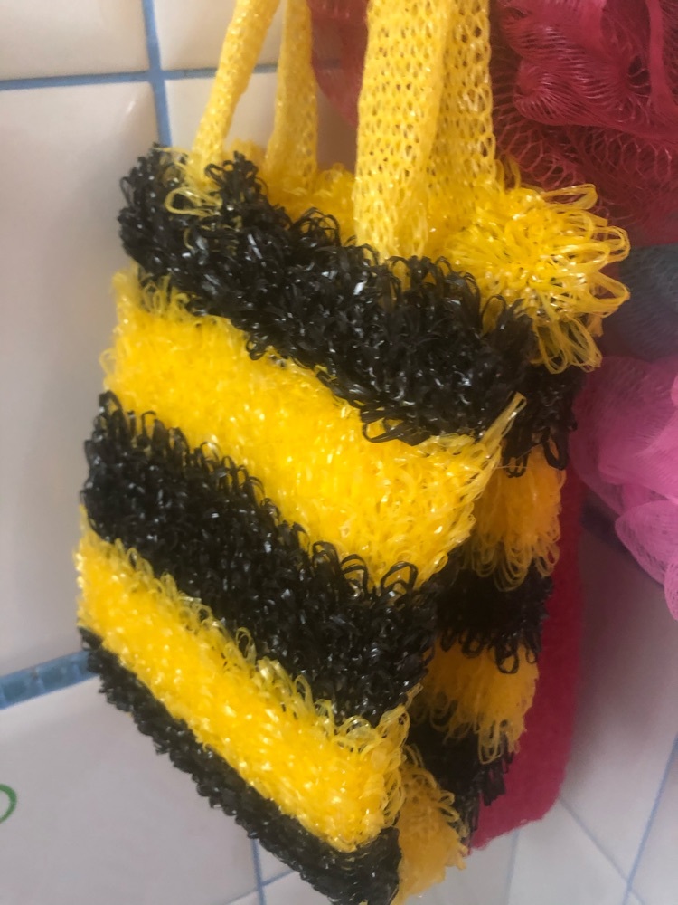 Фотография покупателя товара Мочалка для тела Доляна «Пчёлка», 12×45 см