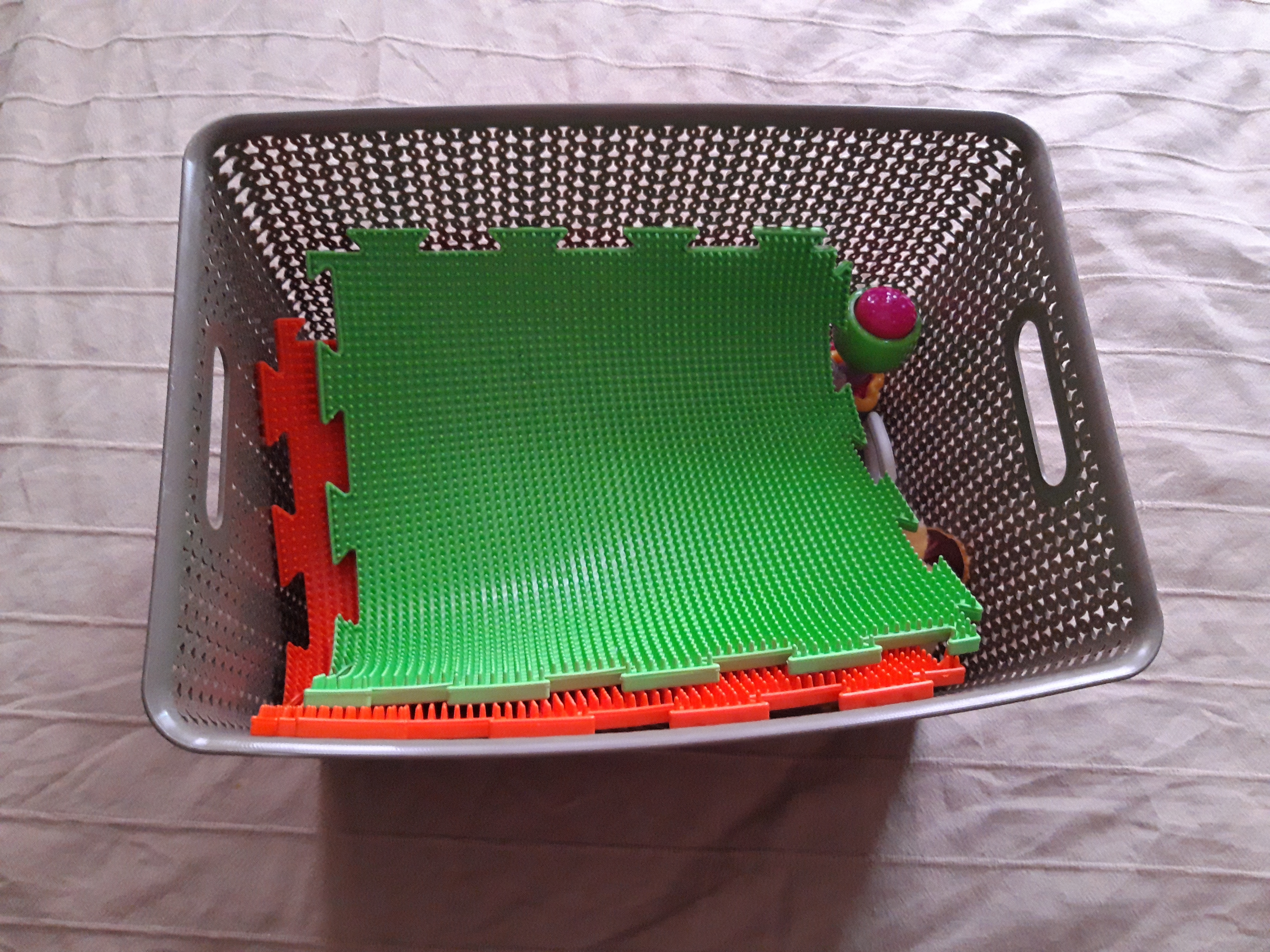 Фотография покупателя товара Корзина для хранения с крышкой «Вязь», 14 л, 35×24,5×20,5 см, цвет капучино