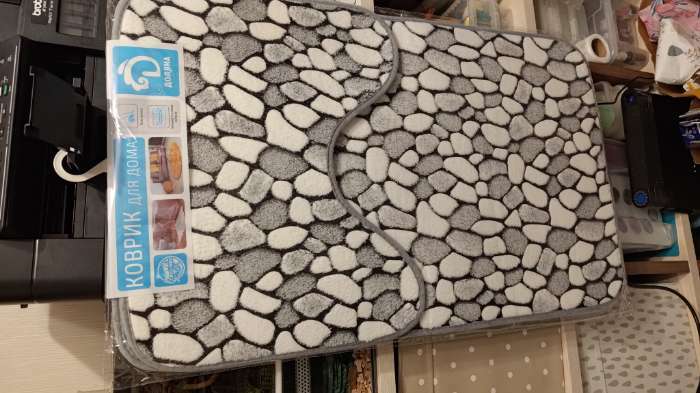 Фотография покупателя товара Набор ковриков для ванной и туалета Доляна «Галька», 2 шт, 40×49, 50×80 см - Фото 26