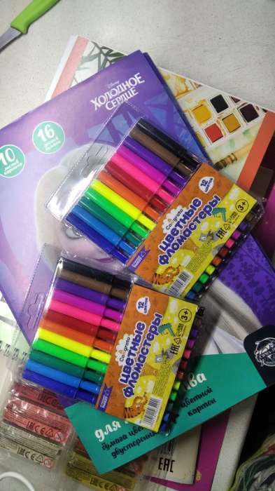 Фотография покупателя товара Фломастеры 12 цветов, вентилируемый колпачок, блистер - Фото 9