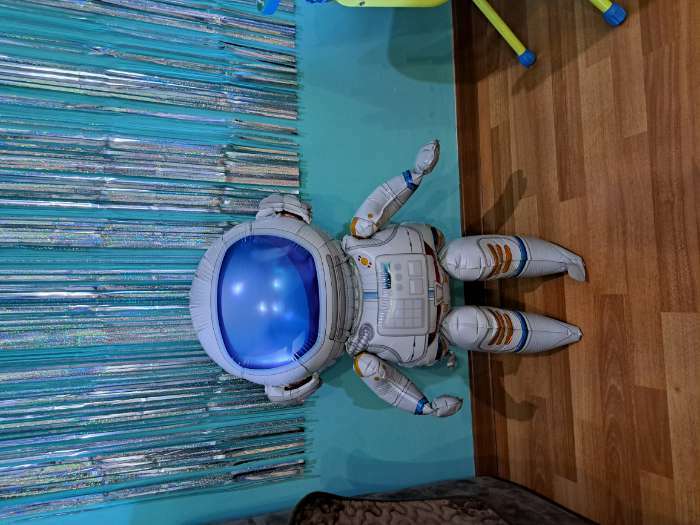 Фотография покупателя товара Шар фольгированный 30" «Космонавт большой», под воздух - Фото 4