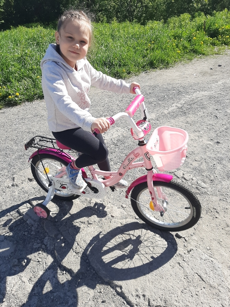 Фотография покупателя товара Велосипед 16" Graffiti Premium Girl RUS, цвет розовый - Фото 2