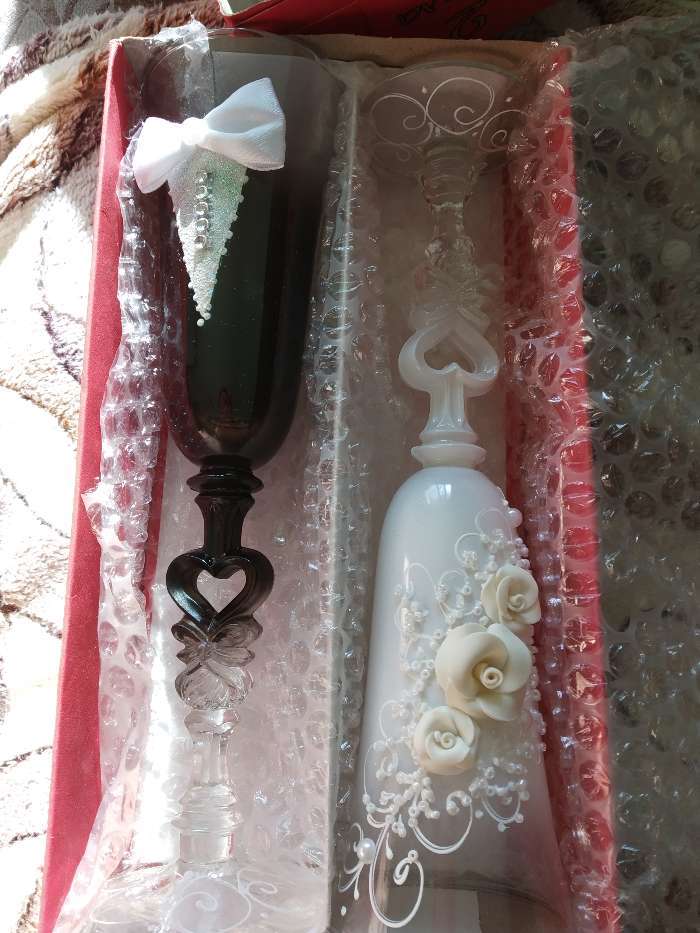 Фотография покупателя товара Набор свадебных бокалов "Молодожёны", с лепниной, чёрно-белый - Фото 1