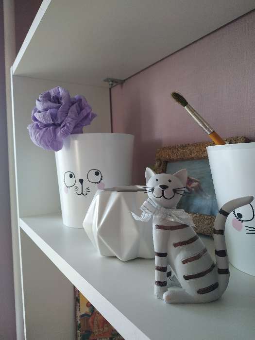 Фотография покупателя товара Кашпо для цветов «Мордочка», 1.6 л, d=14 см, h=14 см, пластиковое - Фото 3