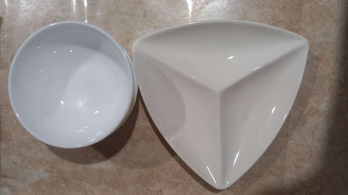 Фотография покупателя товара Менажница фарфоровая треугольная 3 ячейки Wilmax, 20×20 см, цвет белый - Фото 1