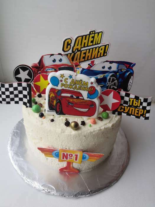 Фотография покупателя товара УЦЕНКА Свеча в торт "С Днем Рождения!", Тачки, 8×8 см - Фото 6