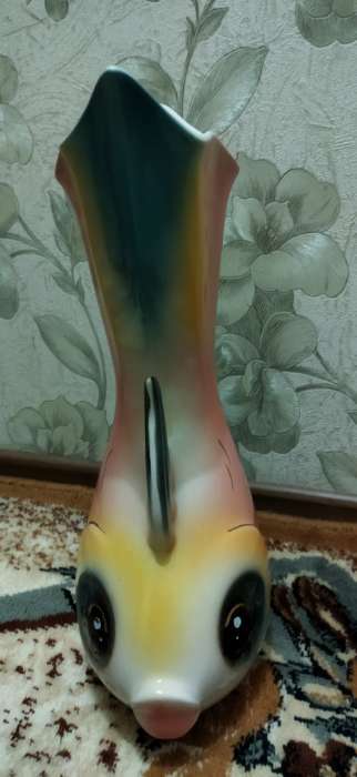 Фотография покупателя товара Ваза керамическая "Золотая рыбка", настольная, разноцветная, 35 см - Фото 1
