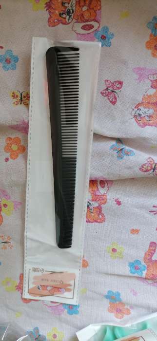 Фотография покупателя товара Расчёска комбинированная, скошенная, 18.7×3(±1) см, чёрная - Фото 1