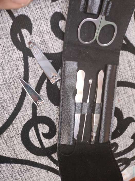 Фотография покупателя товара Набор маникюрный, 5 предметов, в чехле, цвет чёрный