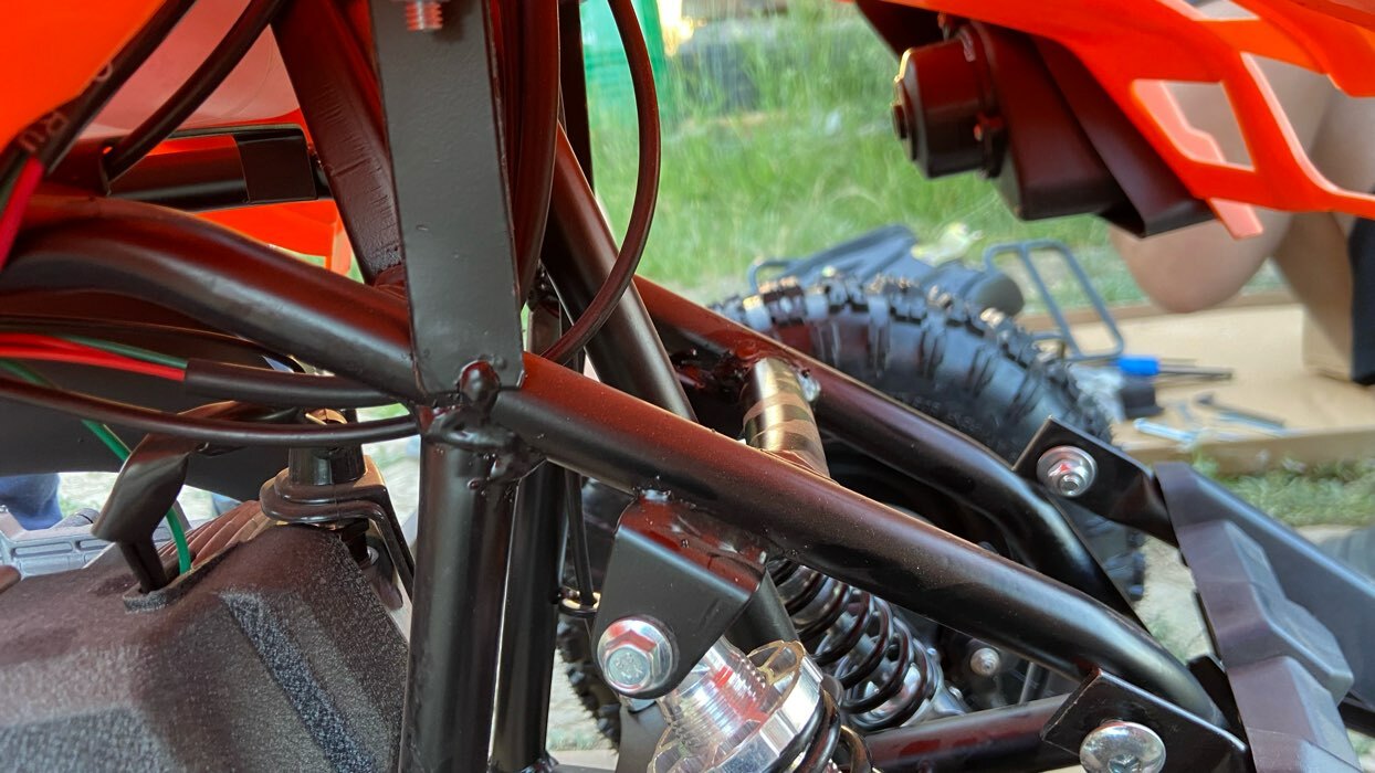 Фотография покупателя товара Квадроцикл детский бензиновый MOTAX ATV Х-16 Мини-Гризли, оранжевый, механический стартер - Фото 1
