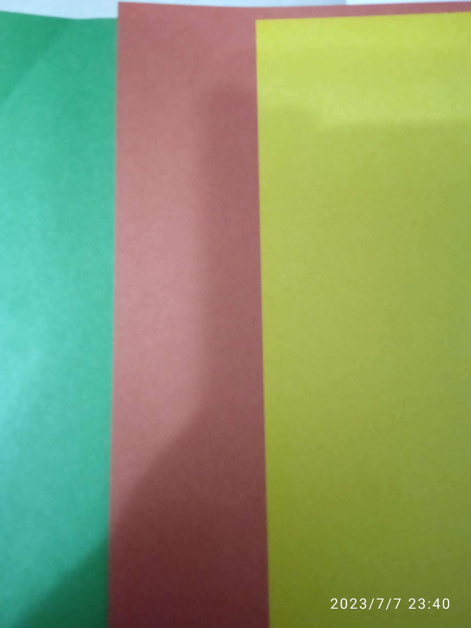 Фотография покупателя товара Набор "Смешарики" А4: 10л цветного одностороннего картона + 16л цветной двусторонней бумаги - Фото 10