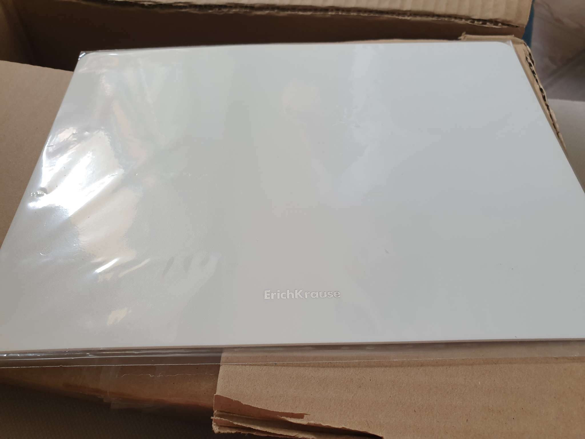 Фотография покупателя товара Доска для лепки А4, ErichKrause Matt Total White, 1300 мкм, белая - Фото 1