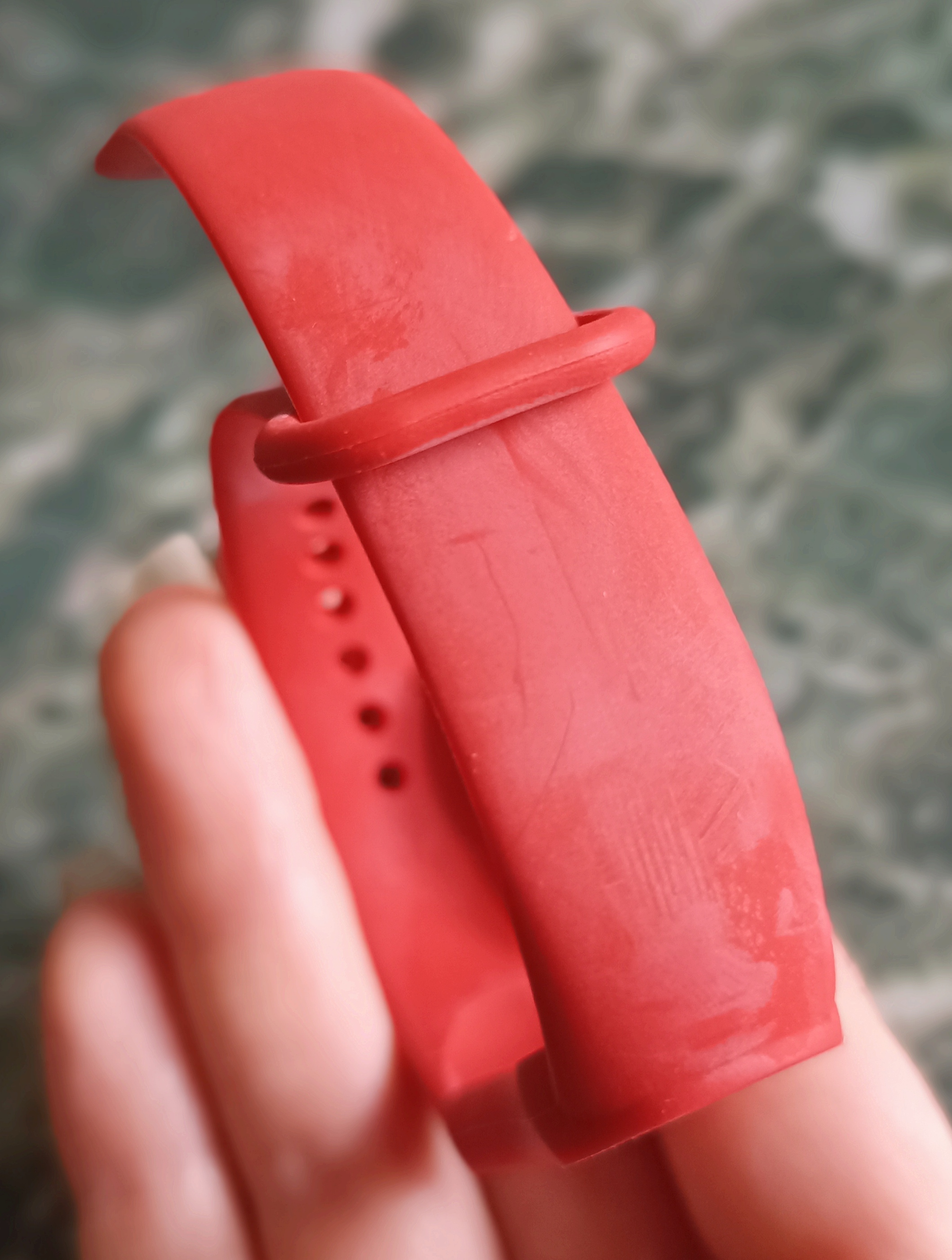 Фотография покупателя товара Ремешок для фитнес-браслета Mi Band 5/6 LuazON, силиконовый, белый - Фото 9