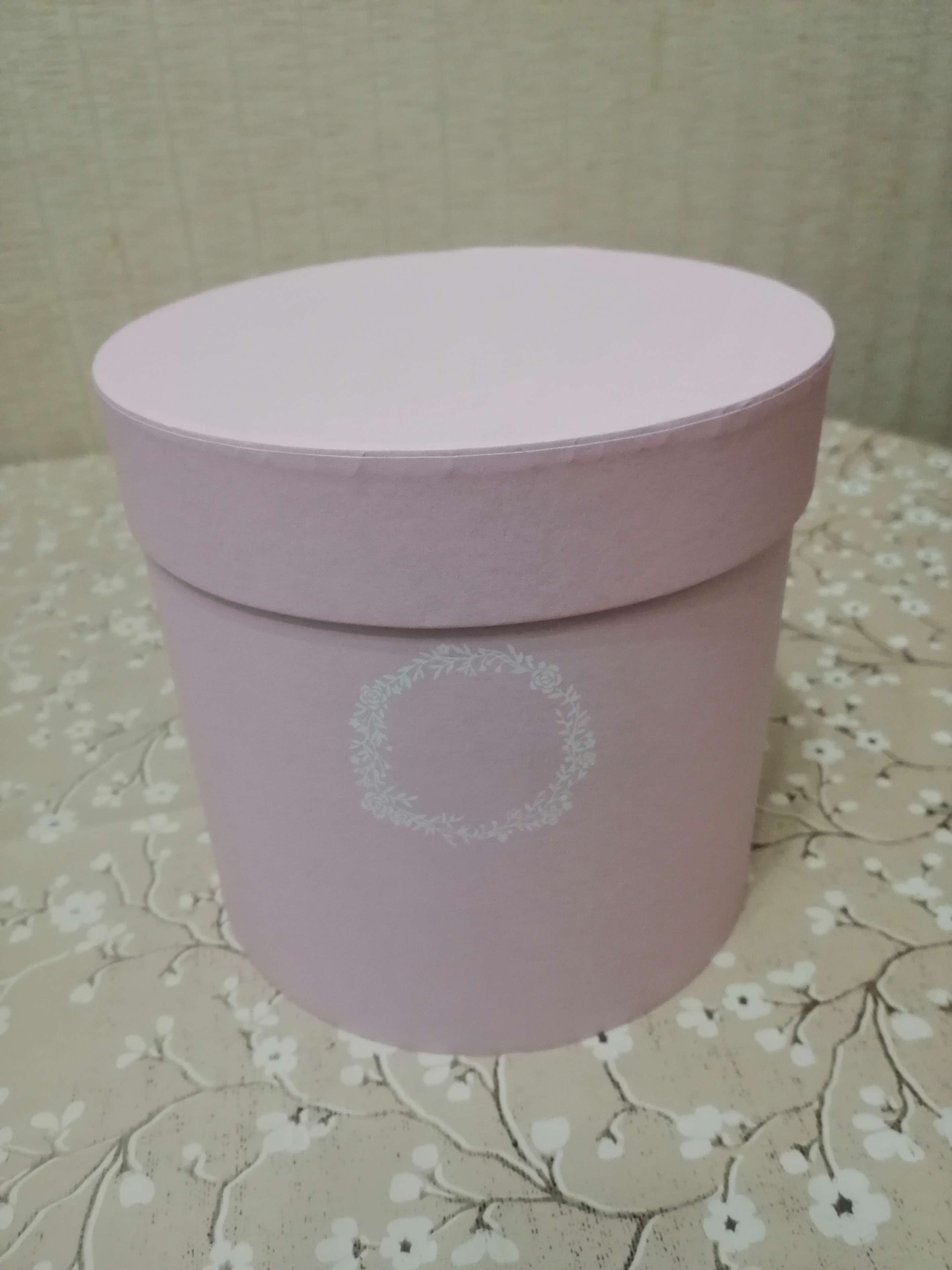 Фотография покупателя товара Коробка подарочная круглая, упаковка, «Нежная», 15×15×15 см - Фото 12