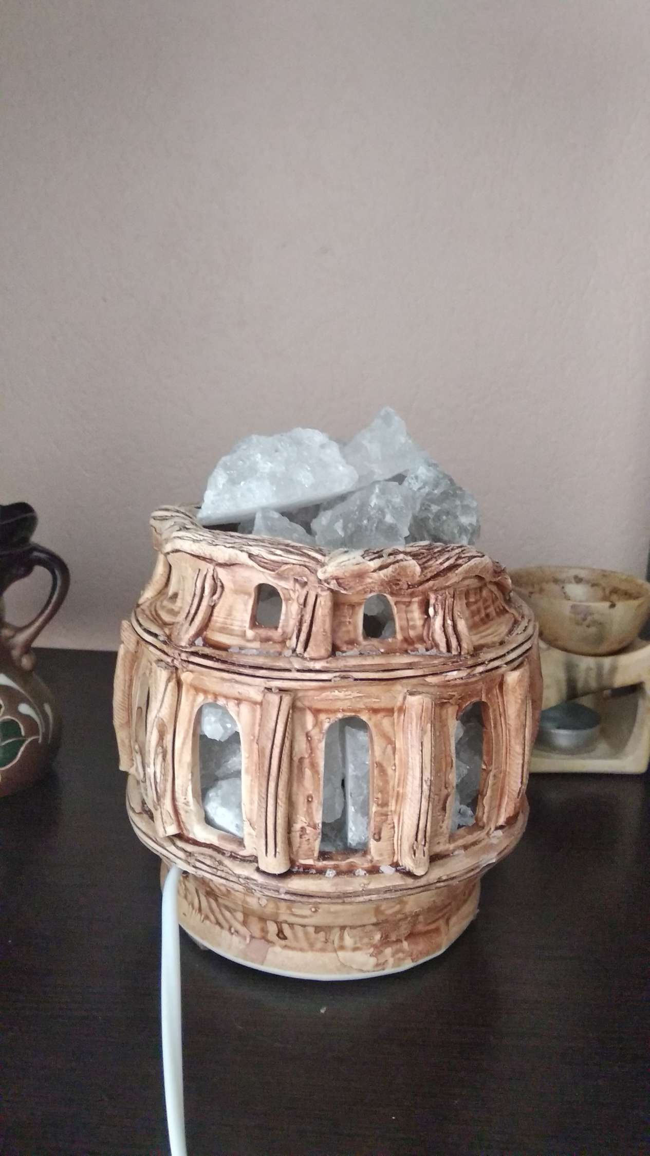 Фотография покупателя товара Соляная лампа "Колизей", керамическое основание, 16 см, 1-2 кг - Фото 1