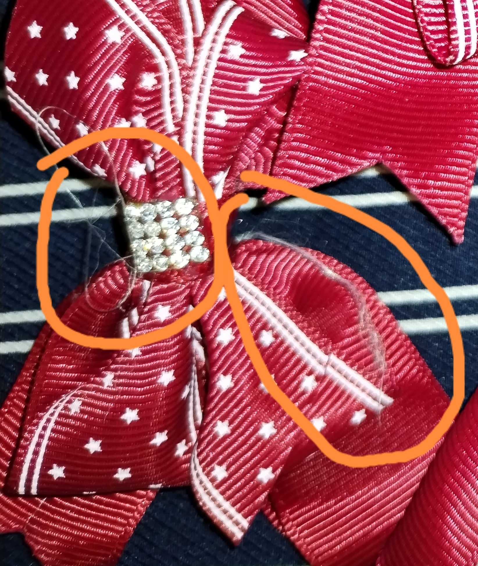 Фотография покупателя товара Резинка для волос "Школьница" бант звезда, 12 см, красный - Фото 1