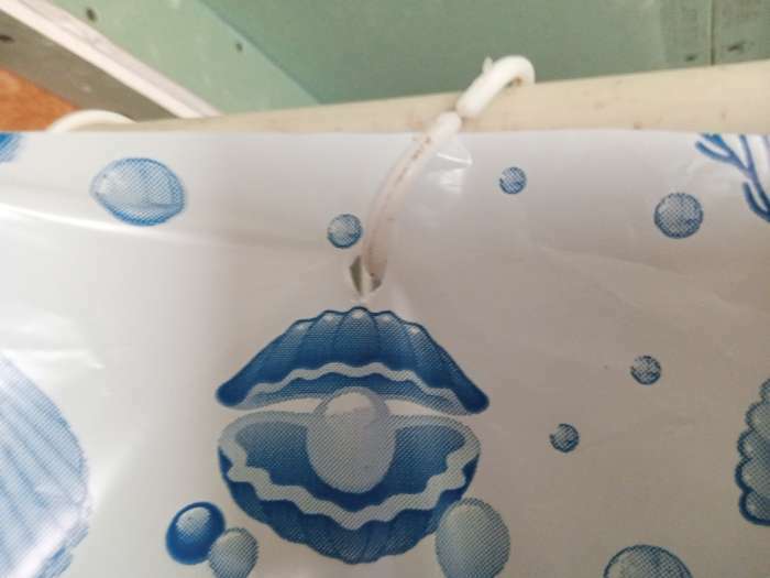 Фотография покупателя товара Штора для ванной «Ракушки», 180×180 см, полиэтилен, цвет белый - Фото 3