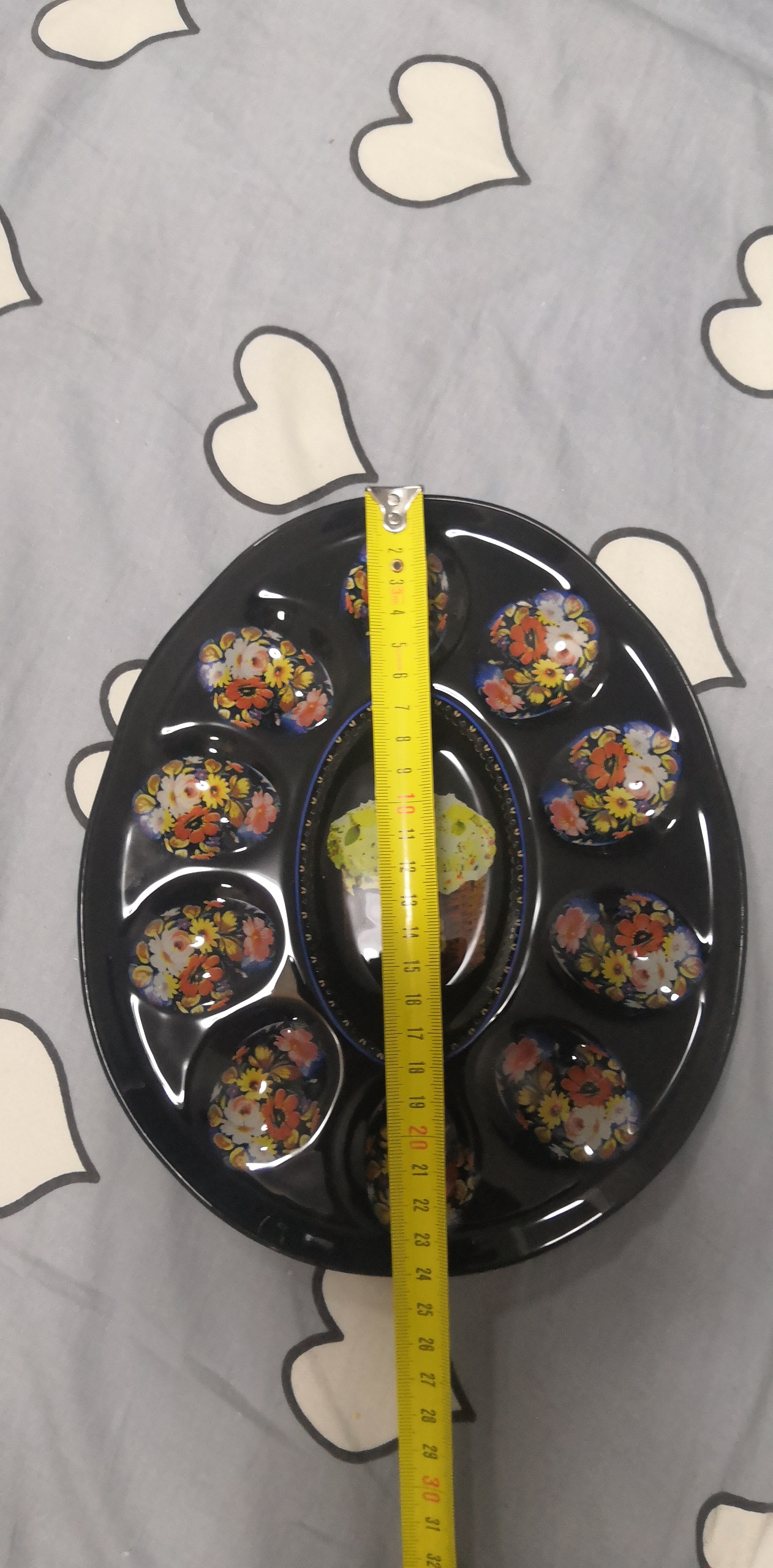 Фотография покупателя товара Подставка стеклянная для яиц Доляна «Пасха», 10 ячеек, 24×20,5 см, цвет чёрный - Фото 3