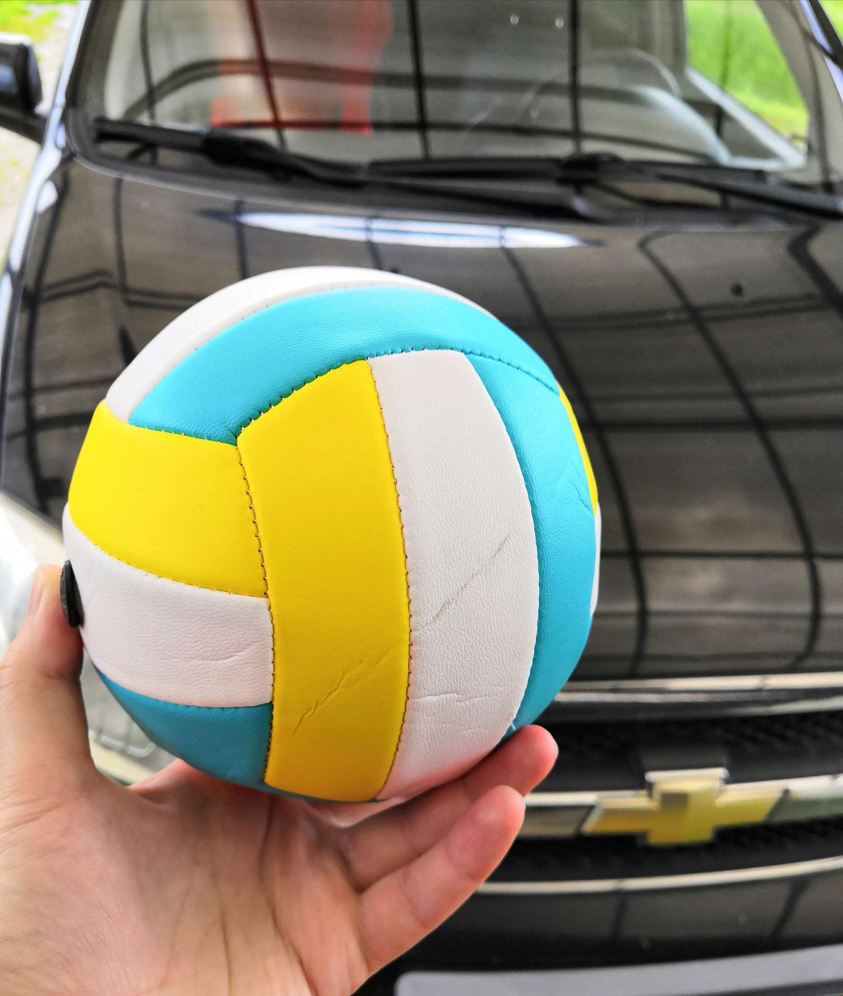 Фотография покупателя товара Мяч волейбольный ONLYTOP, ПВХ, машинная сшивка, 18 панелей, р. 2 - Фото 1