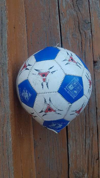 Фотография покупателя товара Мяч футбольный ONLYTOP, PVC, машинная сшивка, 32 панели, р. 5 - Фото 1
