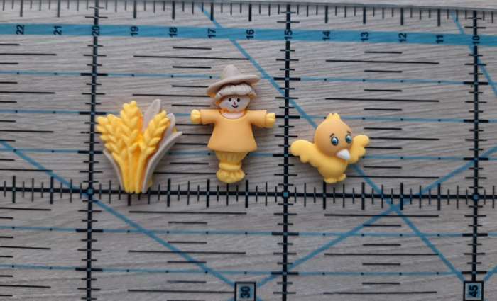 Фотография покупателя товара Декор для творчества пластик "Пугало, цыплёнок и пшеница" набор 3 шт - Фото 1