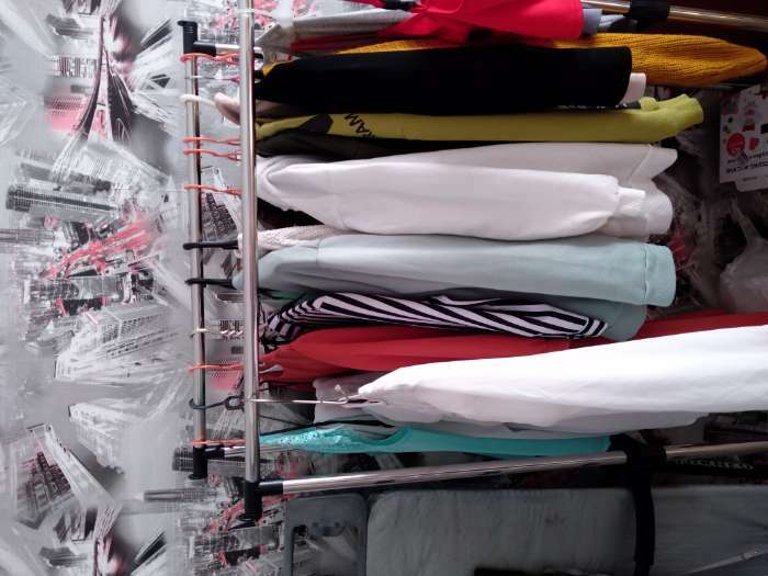 Фотография покупателя товара Вешалка напольная для одежды телескопическая Доляна, 2 перекладины, подставка для обуви, 80×43×90(160) см - Фото 3