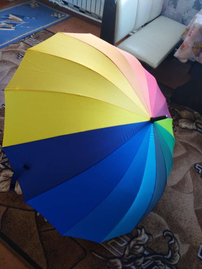 Фотография покупателя товара Зонт - трость полуавтоматический «Радужный день», 16 спиц, R = 59 см, разноцветный - Фото 10